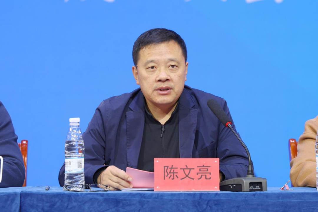 图示, 示意图

中度可信度描述已自动生成:ver1